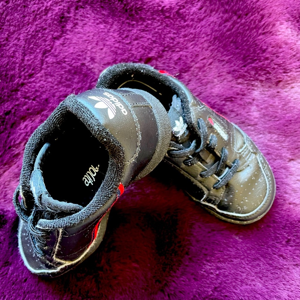 ADIDAS Shoes - Picture 2 of 4